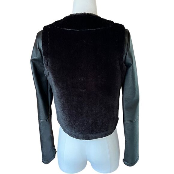 Sam Edelman Gabby Black Faux Fur and Vegan Leather Cropped Jacket Size Small - Picture 10 of 12